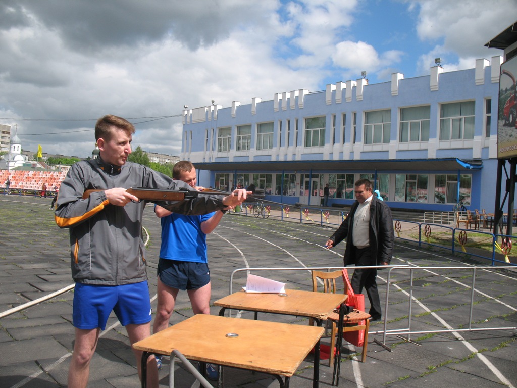 Эстафета с элементами биатлона: стрельба