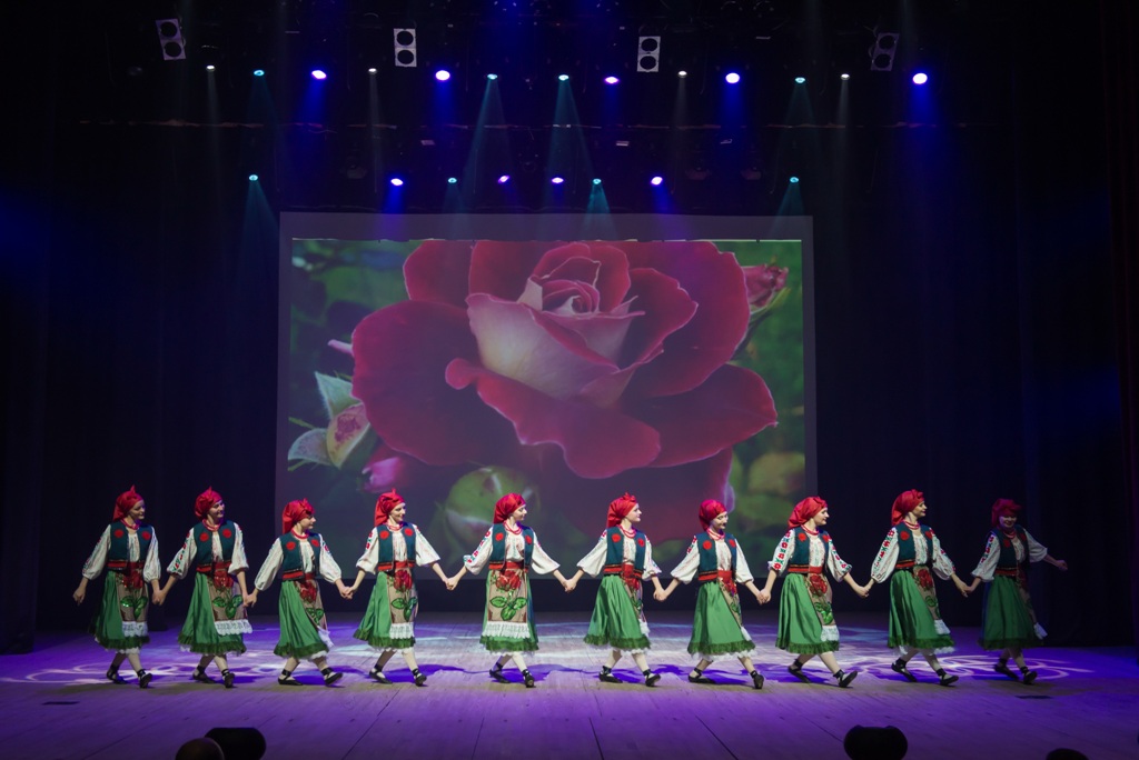 ''Болгарский танец''. Ансамбль танца ''Апельсин ПЛЮС''