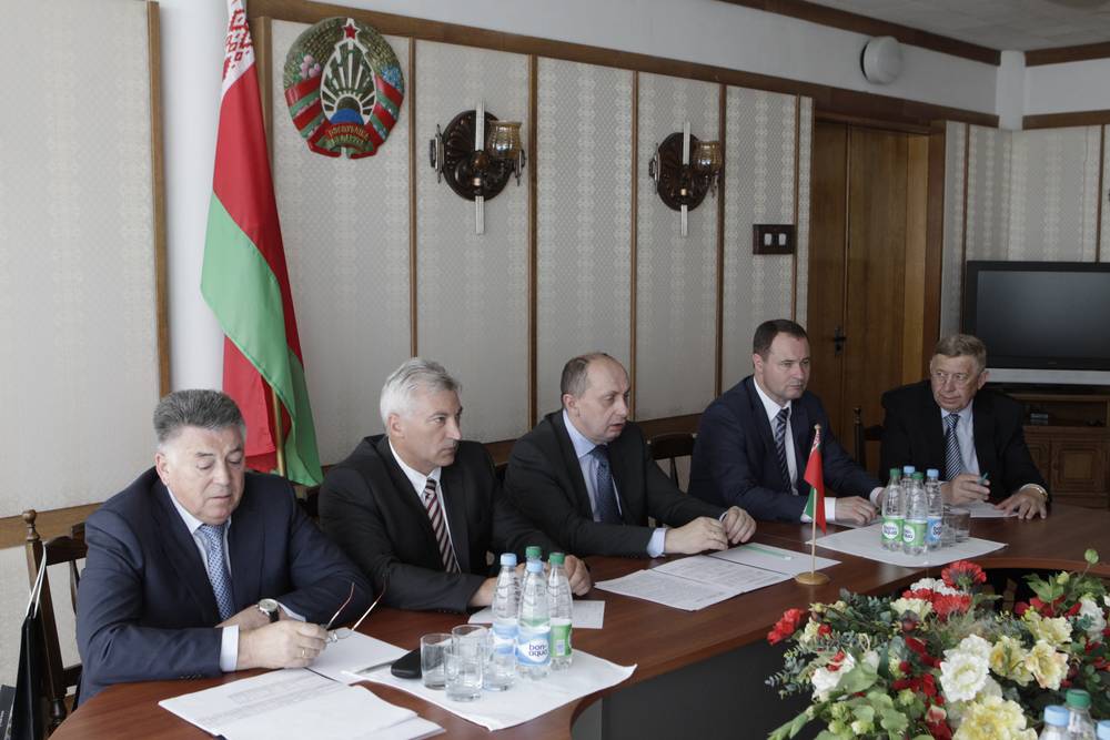 С белорусской стороны...