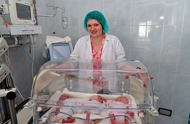 Алена Шмурадко и ее дочери