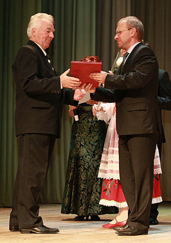 Торжественное собрание к Дню машиностроителя и 85-летию завода