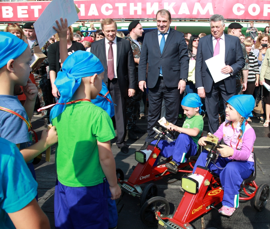 День машиностроителя:награды юным картингистам