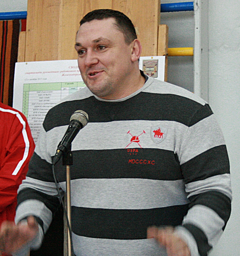 Игорь Макаров