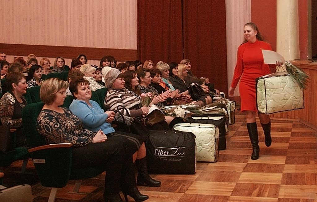 В зрительном зале