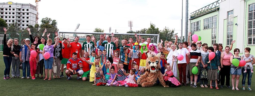 Благотворительная акция на стадионе СДЮШОР-8