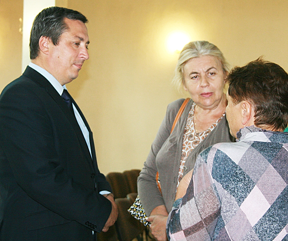 Виталий Шилов со своими избирателями