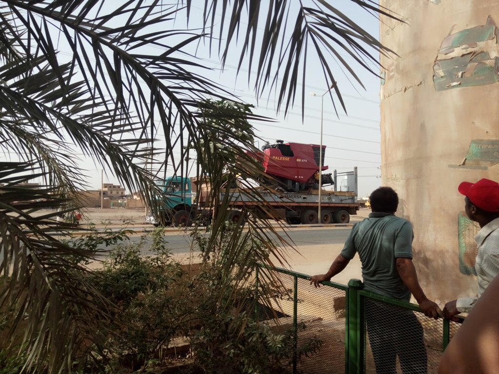 Комбайн прибыл