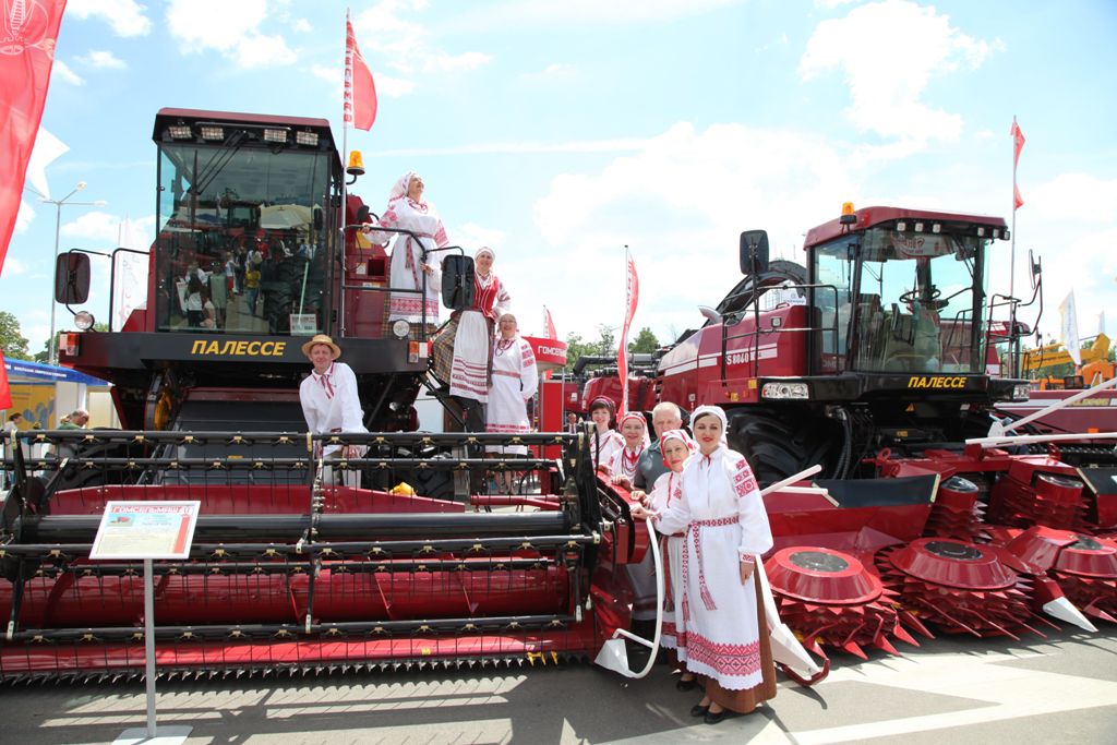 Творческий десант сельмашевского ДК