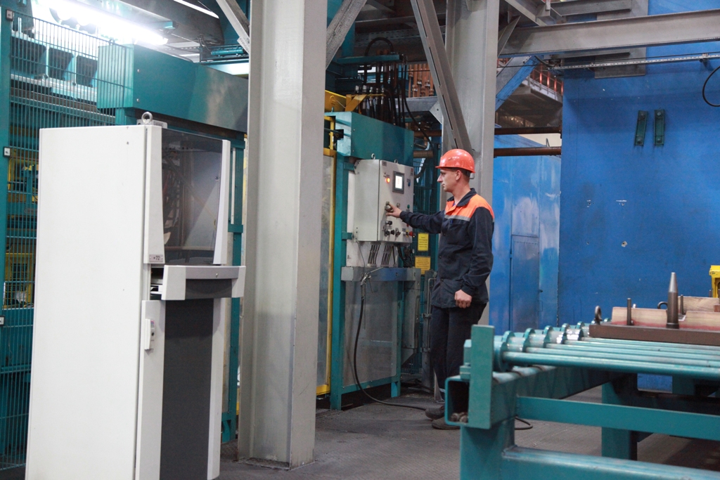 День металлурга