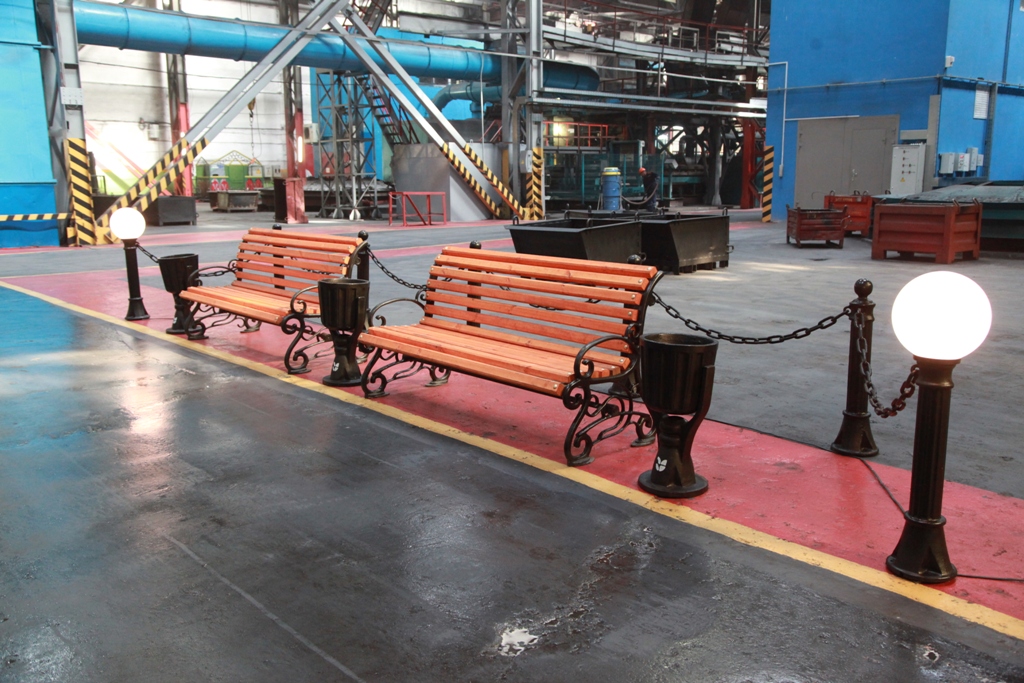 День металлурга