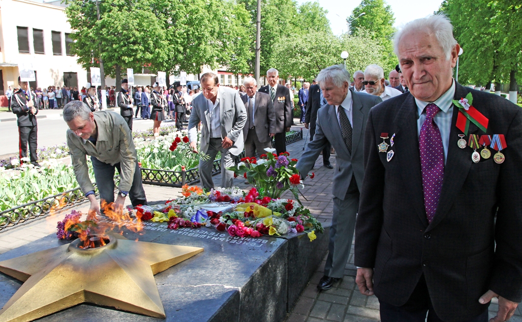 На возложении
