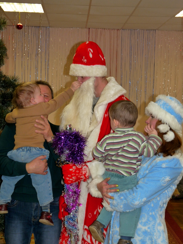 С Дедом Морозом и Снегурочкой