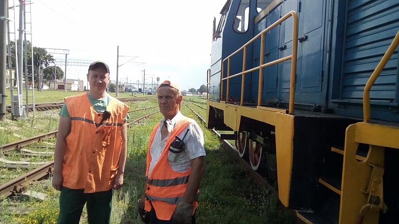 Островский и Насковец