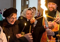 Благодатный огонь побывает в храмах сельмашевского микрорайона