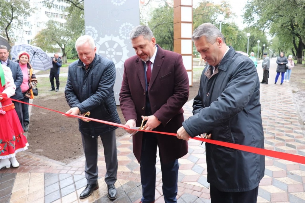 2021_10_05_сквер 1.jpg