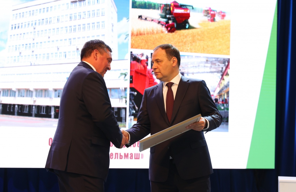 2021_06_10_Новиков и Головченко.jpg