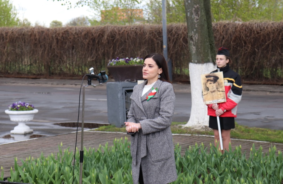 2021_05_14_возложение - Яцкова.jpg