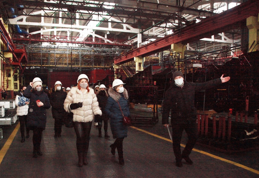 2020_12_22_тур - в цехе.jpg