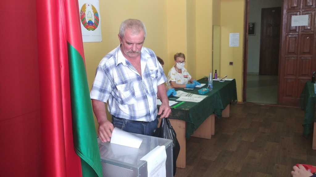 2020_08_04_досрочное голосование.jpg