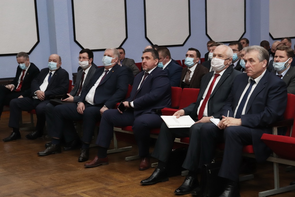 2021_03_23_семинар - в зале.jpg