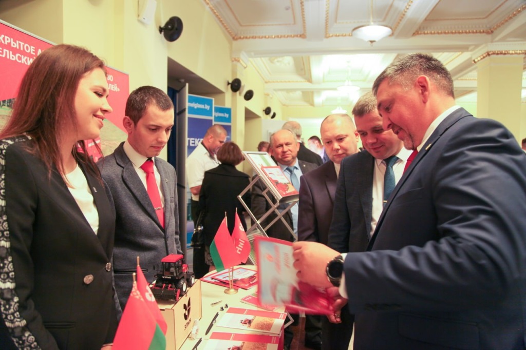 2022_05_31_чествование 2.jpg