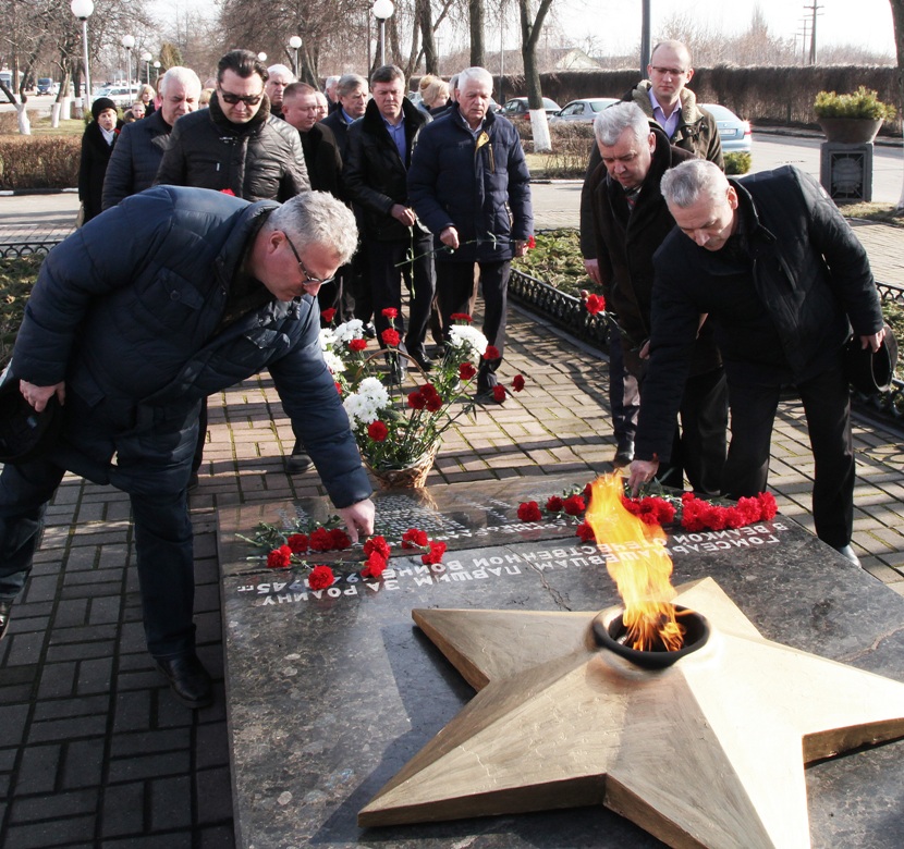 2020_02_20_возложение 3.jpg