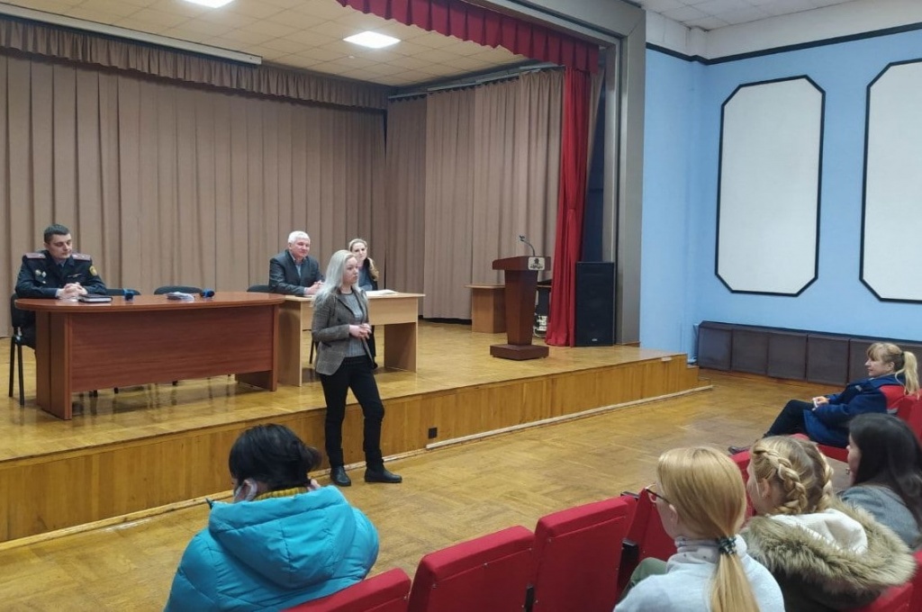 2022_04_07_акция-выступление.jpg