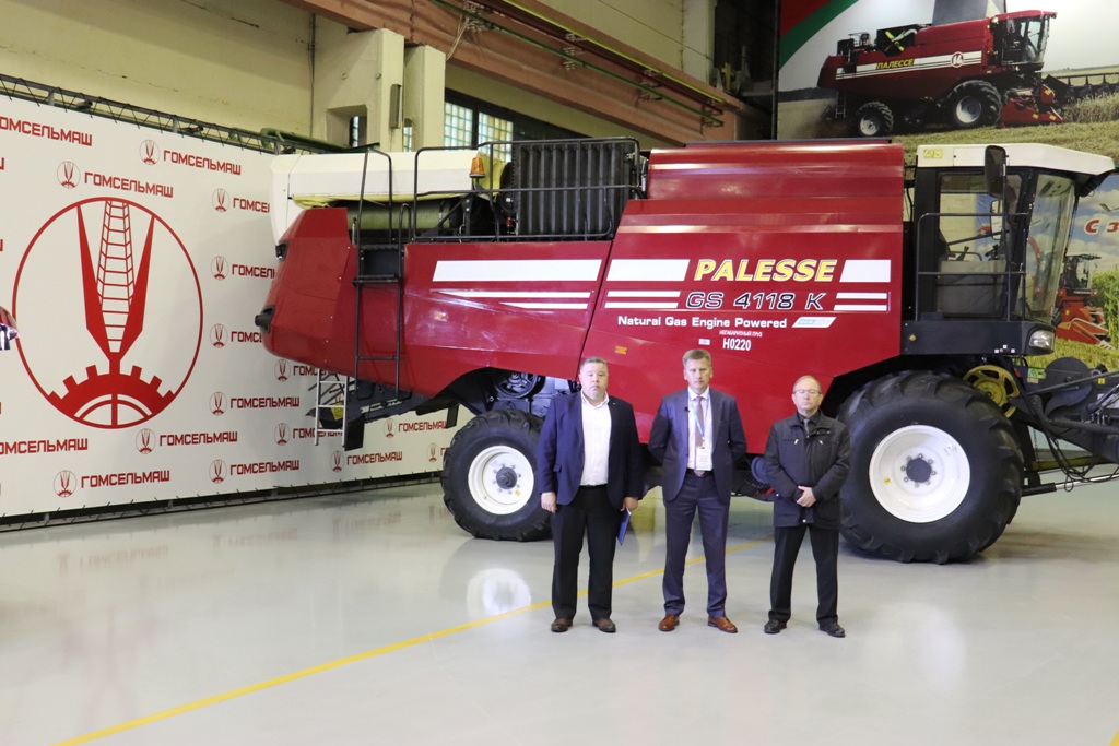 2021_10_05_круглый стол.jpg