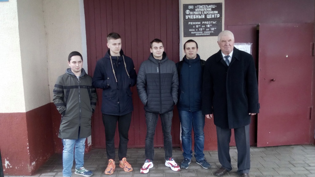 2020_03_17_Голопятин и студенты.jpg