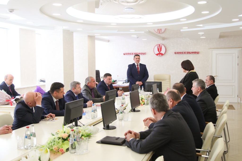 2020_04_23_у гендиректора.JPG