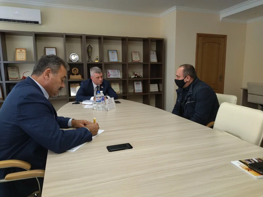 2021_10_07_прием Неверова 1.jpg