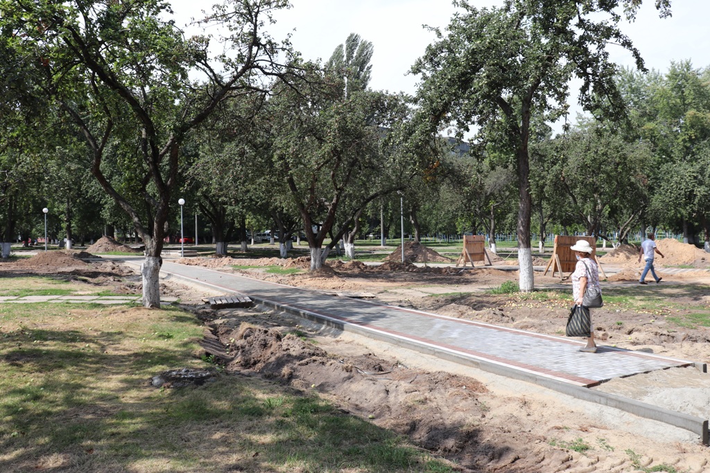 2021_08_10_сквер 1.jpg