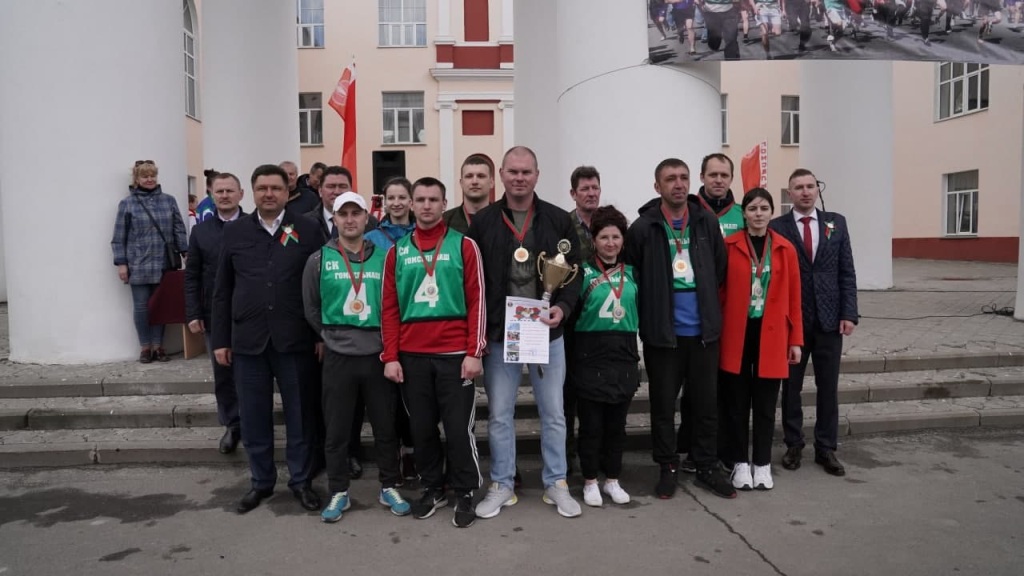 2021_05_14_эстафета - фото на память.jpg