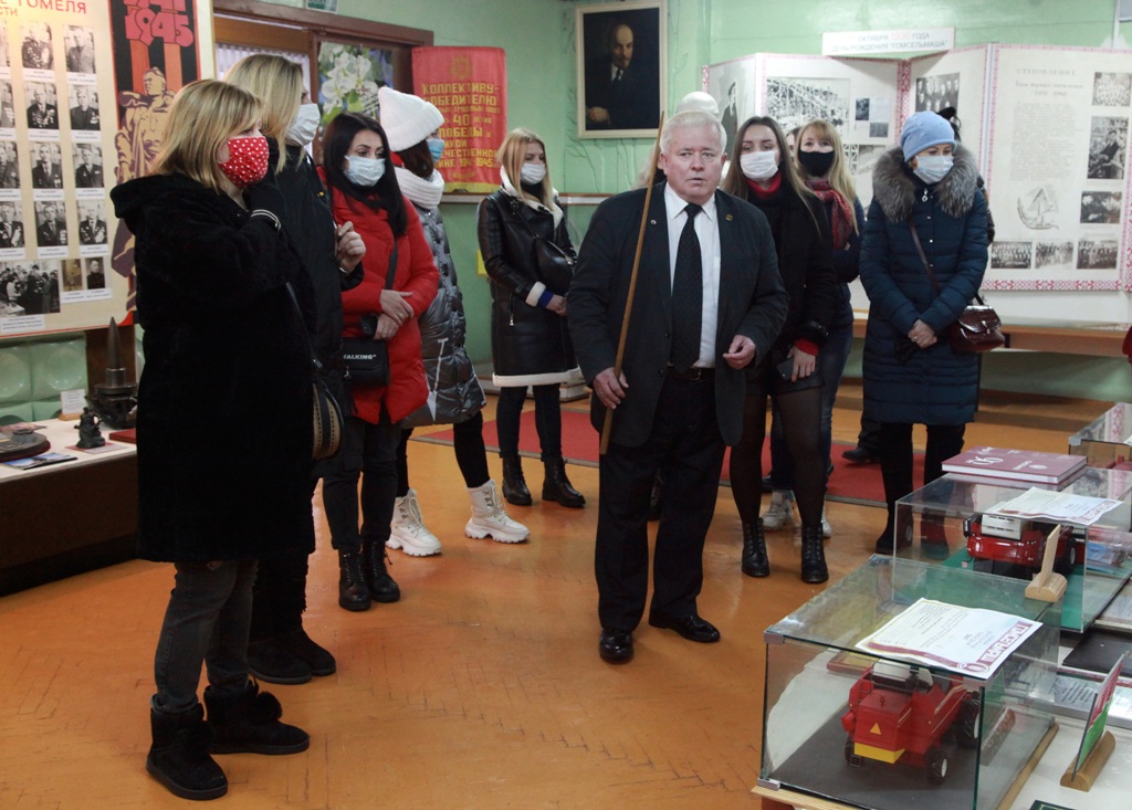 2020_12_22_тур - в музее.jpg