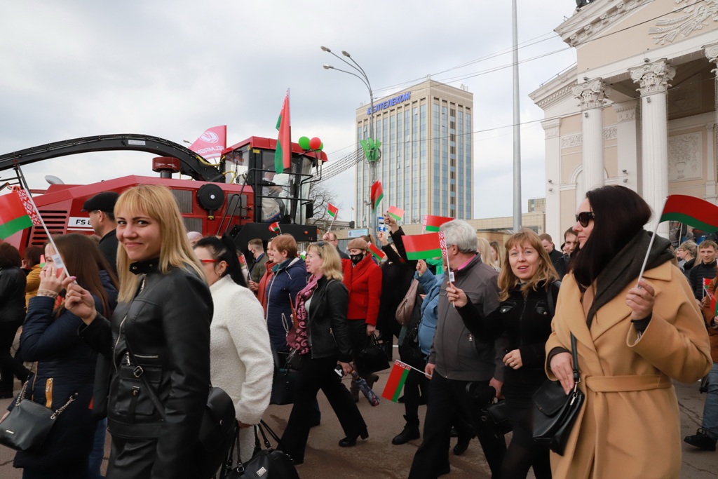 2021_05_04_Первомай - сельмашевцы.jpg