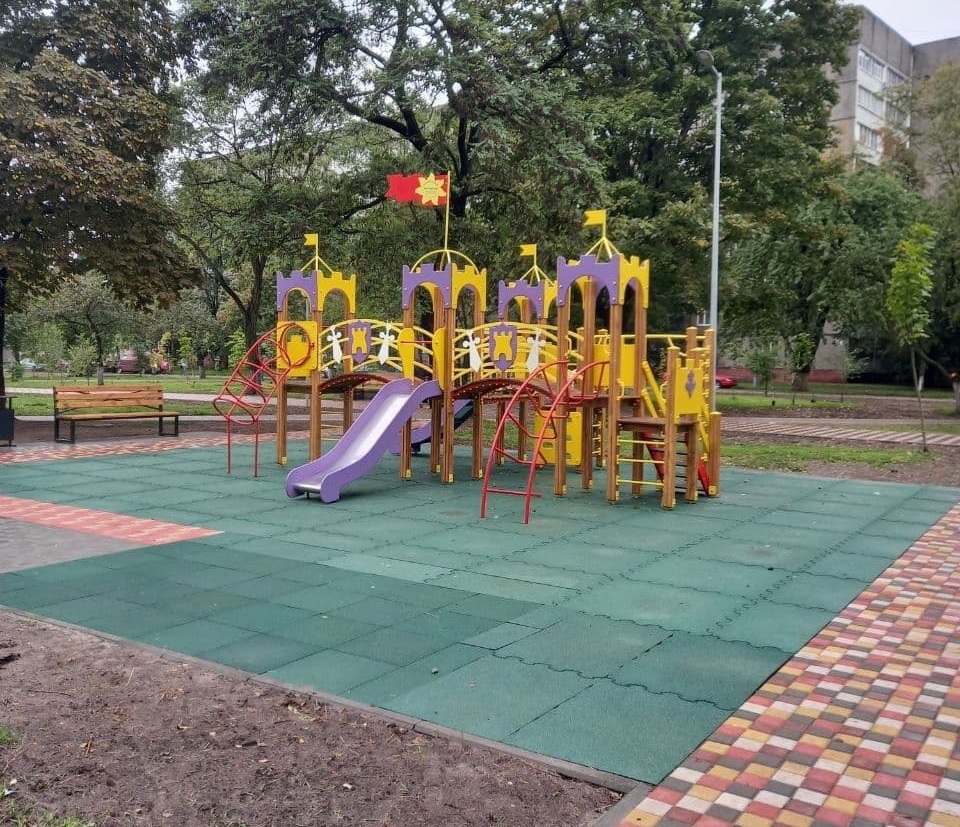 2021_10_05_сквер 5.jpg