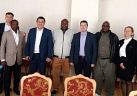 В ОАО «Гомсельмаш» недавно побывали гости из «каменного жилища»