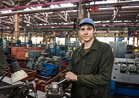 Студенческие отряды осваивают комбайностроительное предприятие