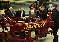 На «Гомсельмаше» побывала делегация Орловской области России