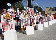 Подарки – от нас: в агрогородке Дивин на Брестчине прошли «Дожинки» 