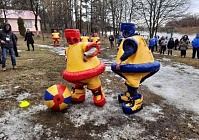 Масленица в «Медовом раю»: река, лес, пение птиц, чистый воздух, веселье