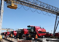 «Гомсельмаш»: день за днем – уборка, визиты, конкурсы, договоренности