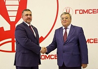 На «Гомсельмаше» побывал Посол Казахстана в Беларуси А. Бейсенбаев