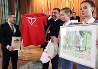 Именная «майка лидера» – у генерального директора ООО «Бизон-Трейд»